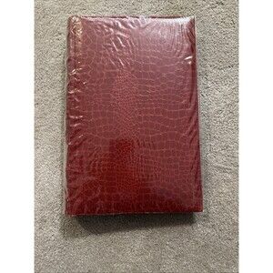 Thompson Photo Album Burgundy Snake Skin 13x9 Holds 300 4x6 Photos NEW